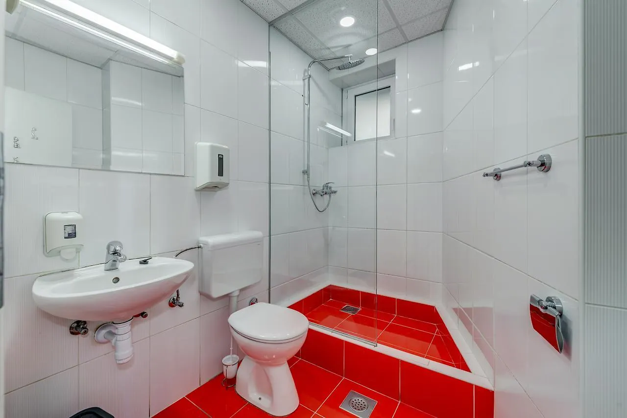Hostel Colors Of Adriatic - Youth Only Split Croatia