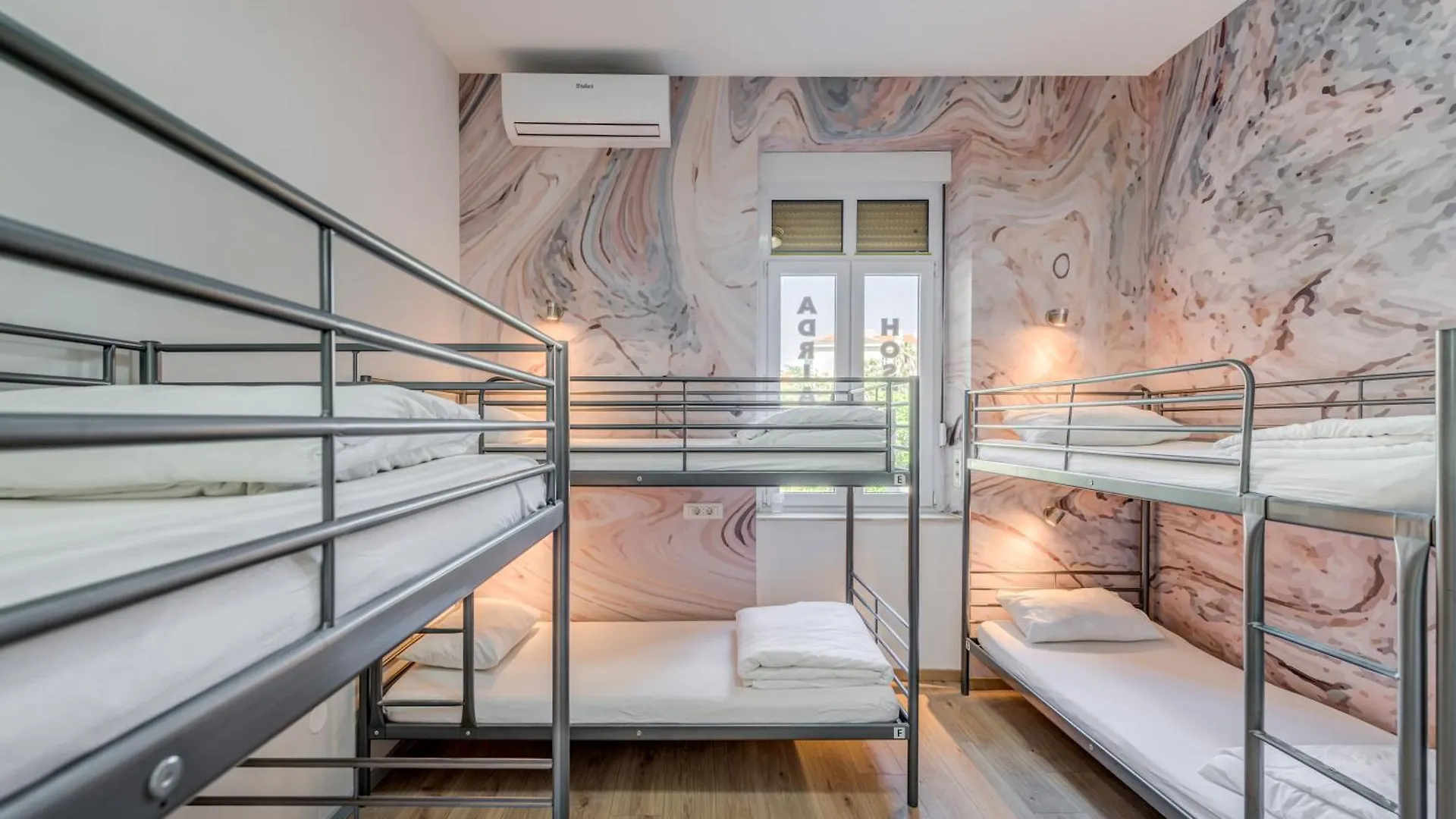 Hostel Colors Of Adriatic - Youth Only Сплит 0*,  Хорватия